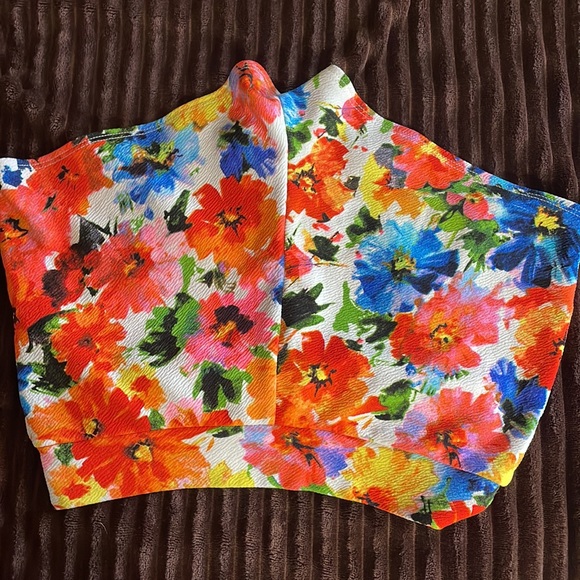 Floral print pastel and neon skort shorts - Picture 4 of 5